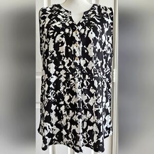 HANNA & GRACIE SZ XL SLEEVELESS TOP BLACK WHITE
